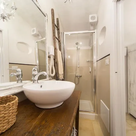 Bed & Breakfast Santa Marina In Corte Cataldi