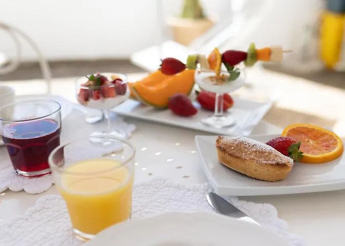 Santa Marina In Corte Cataldi 3*